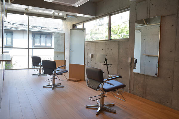 兵庫県芦屋市/美容室・理容室・ヘアサロン・内装工事（スケルトン）実績