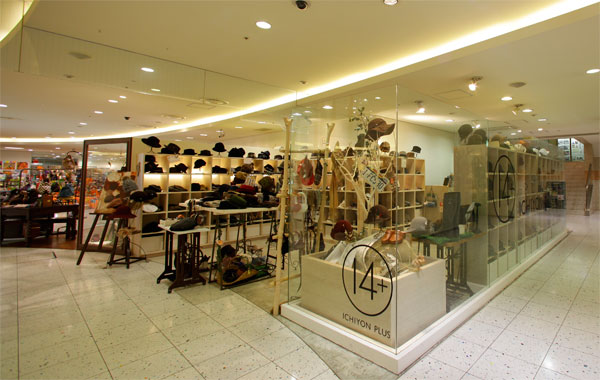 神戸市中央区/アパレル雑貨店の内装・デザイン施工実績