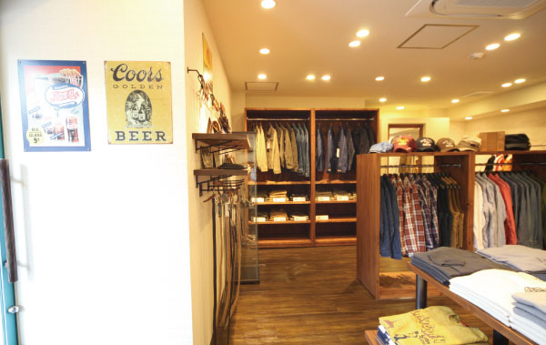 神戸市中央区/メンズアパレルショップの内装・デザイン施工実績