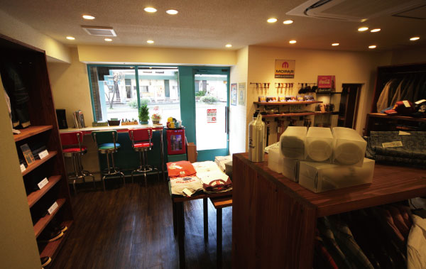神戸市中央区/メンズアパレルショップの内装・デザイン施工実績